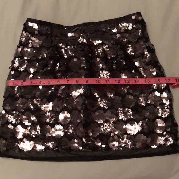 Forever 21 Sequin Floral Mini Skirt - Picture 10 of 12